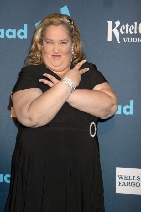 June Shannon used to weight 460 pounds at her maximum weight.